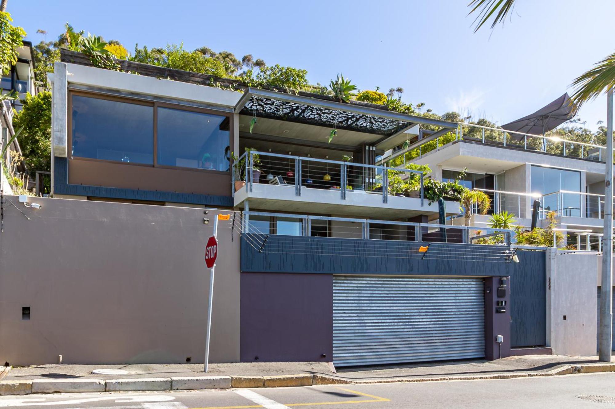 Skyroof Loadshed Proof Ocean Views Apartment *